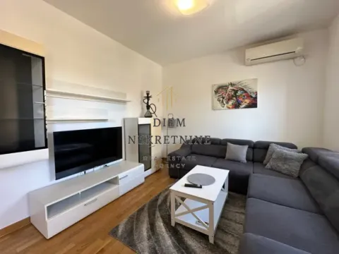 Rent, one bedroom apartment, 48m², City Kvart, Podgorica - image 4