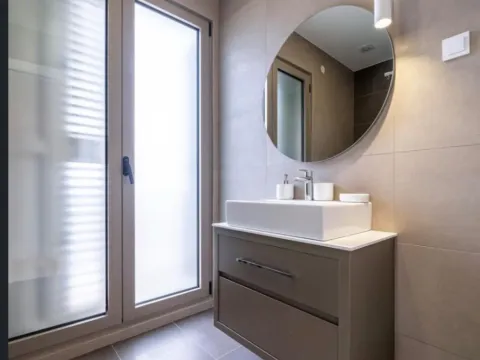 Prodaja, dvosoban stan, 85m², Porto Montenegro, Tivat - image 11