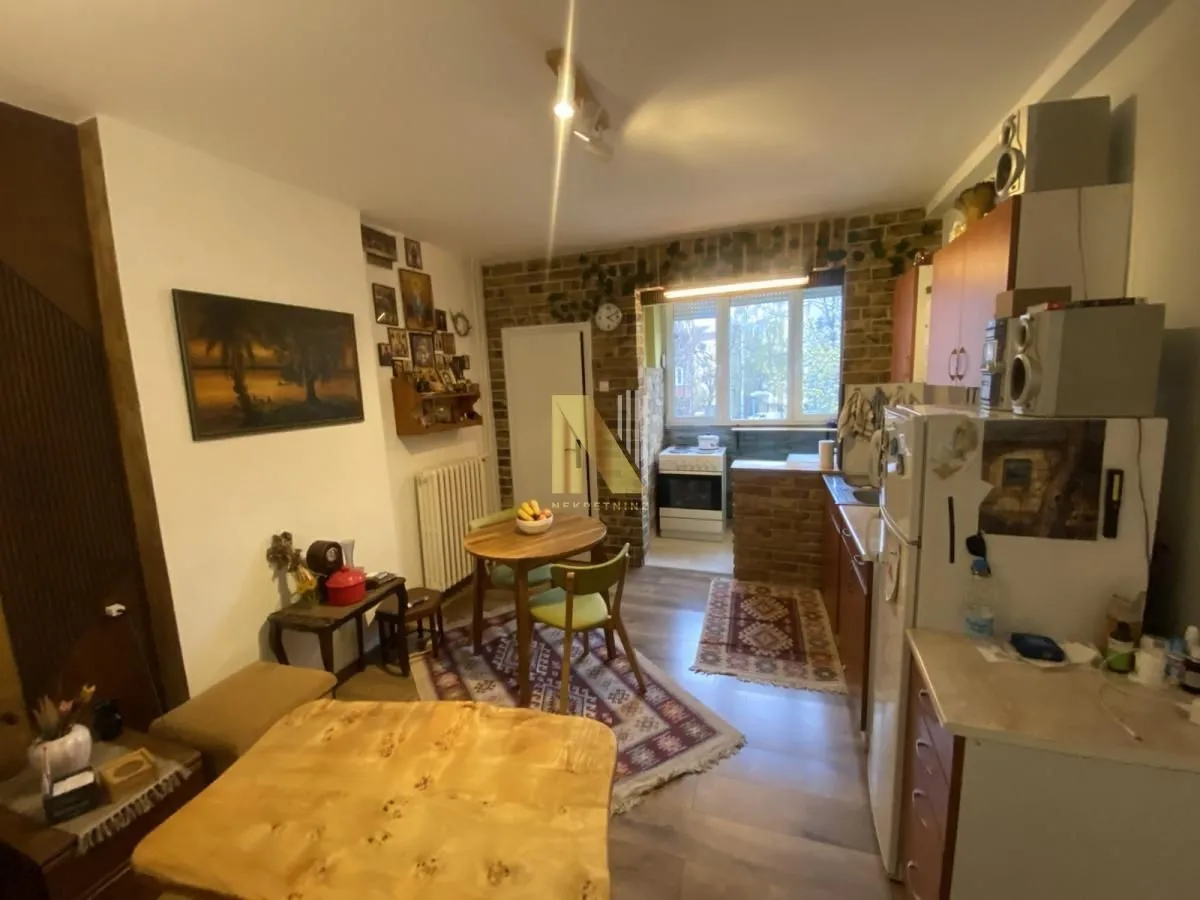 Prodaja, jednosoban stan, 41m², Sajmište, Novi Sad