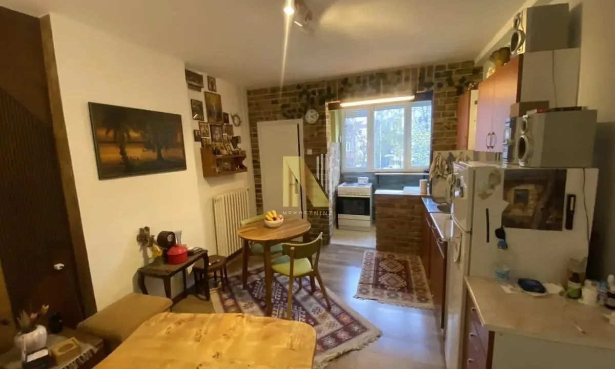 Prodaja, jednosoban stan, 41m², Sajmište, Novi Sad