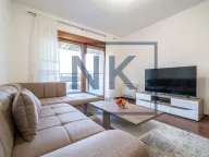 Izdavanje, dvosoban stan, 70m², Master Kvart, Podgorica - image 2