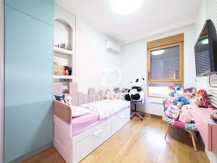 Prodaja, petosoban stan, 165m², Novi Beograd Blok 65, Novi Beograd Sve Podlokacije