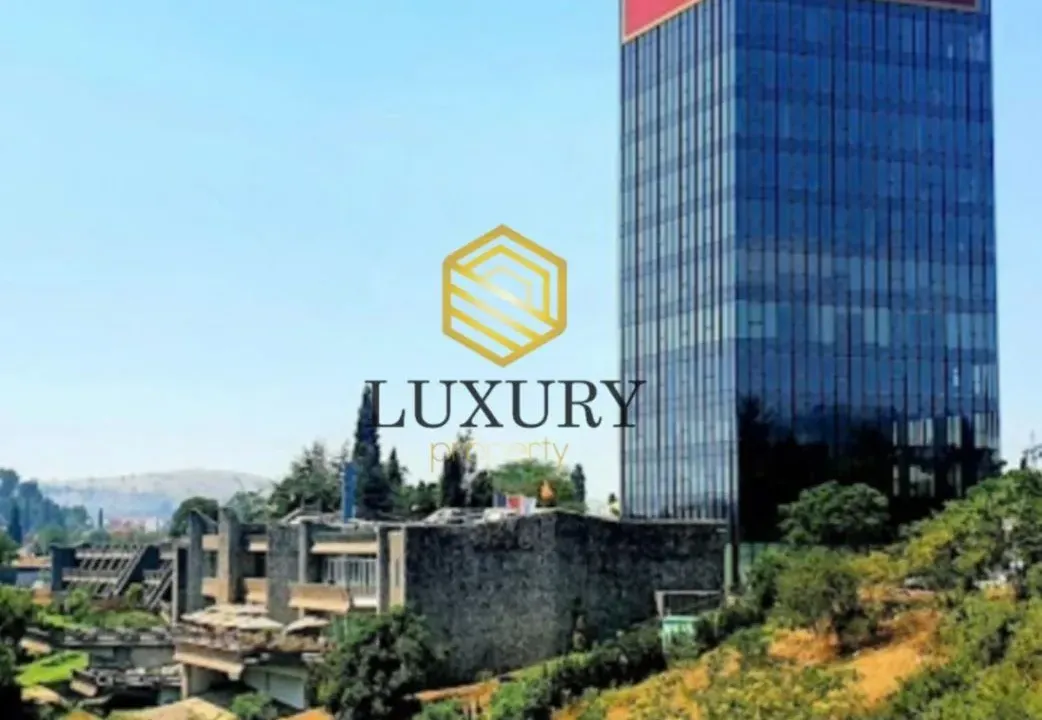 Izdavanje, poslovni prostor, 100m², Preko Morače, Podgorica