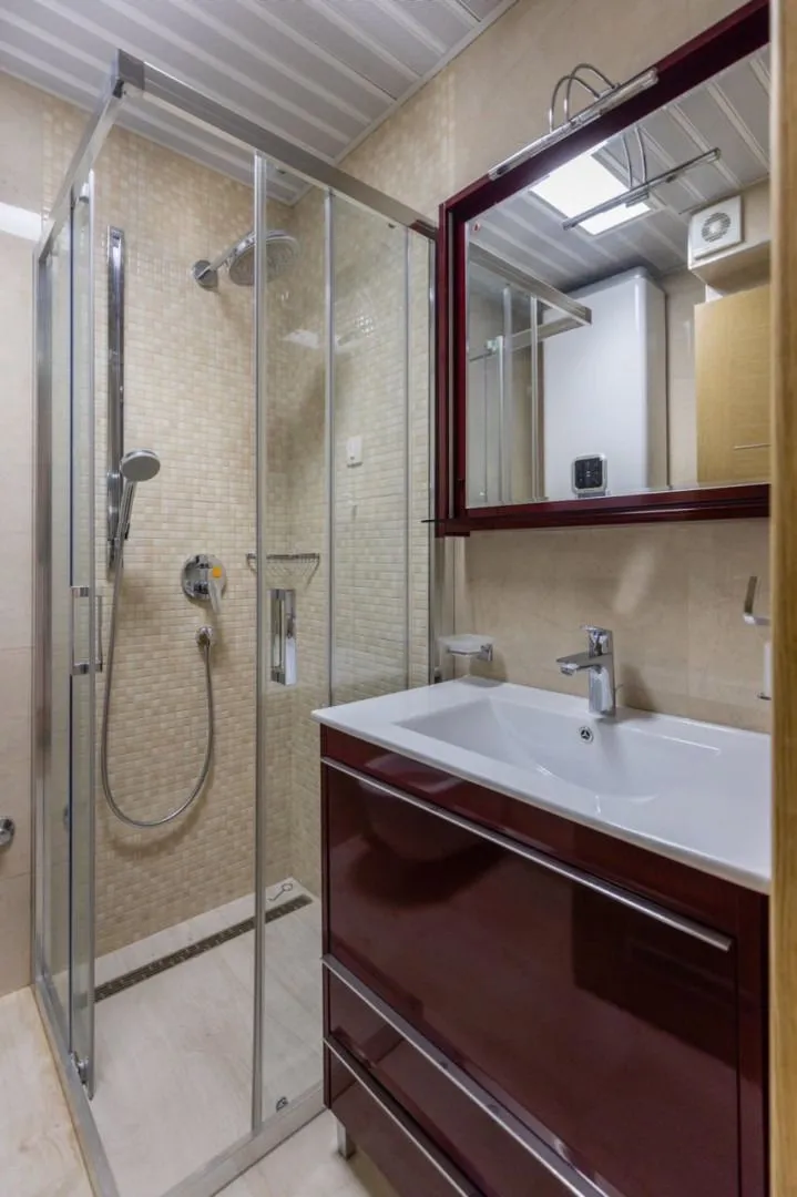 Sale, three bedroom apartment, 110m², Pržno, Budva