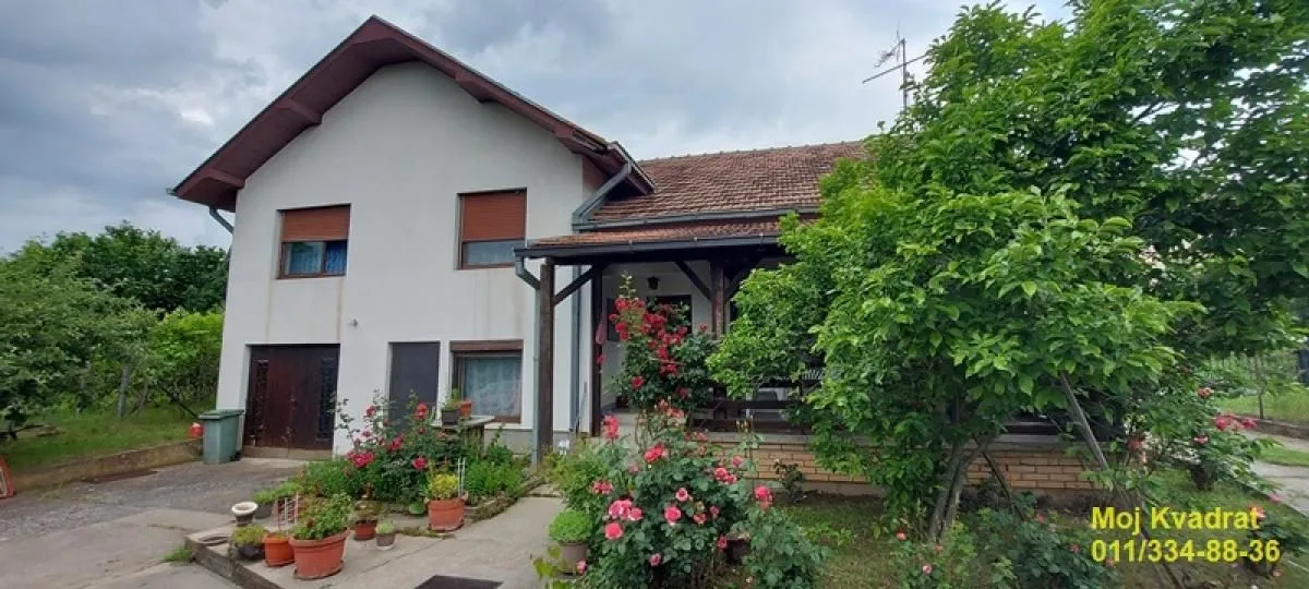 Prodaja, kuća, 240m², Rabrovac, Mladenovac