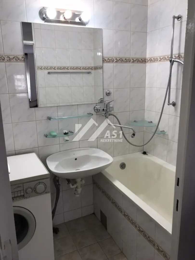 Rent, three bedroom apartment, 76m², Liman 3, Novi Sad Sve Podlokacije