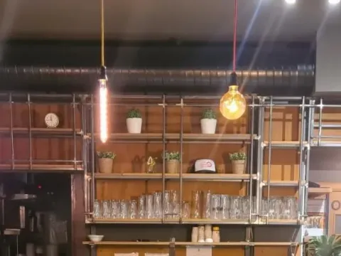 Izdavanje, poslovni prostor, 96m², Stari grad, Novi Sad - image 2