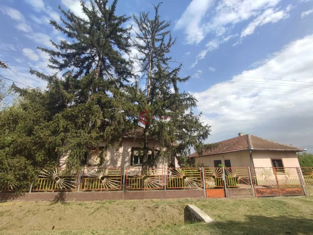 Prodaja, kuća, 193m², Hajdukovo, Subotica