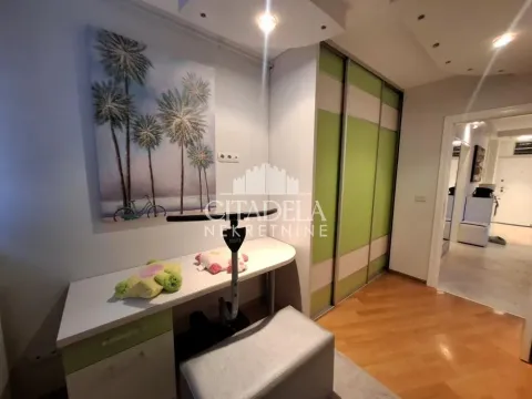 Sale, three bedroom apartment, 44m², Cerak, Beograd - image 13