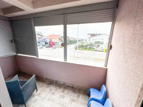 Izdavanje, dvosoban stan, 75m², Stari Aerodrom, Podgorica - image 13