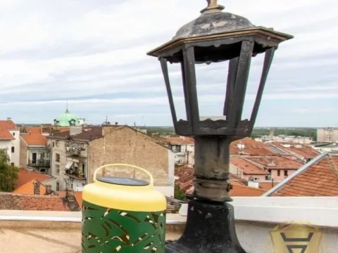 Izdavanje, trosoban stan, 110m², Stari Grad, Beograd - image 8