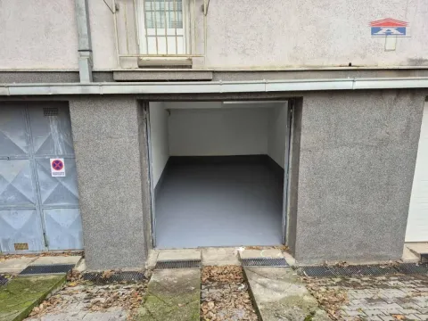 Izdavanje, parking/garaža, 25m², Grbavica, Novi Sad Sve Podlokacije - image 3