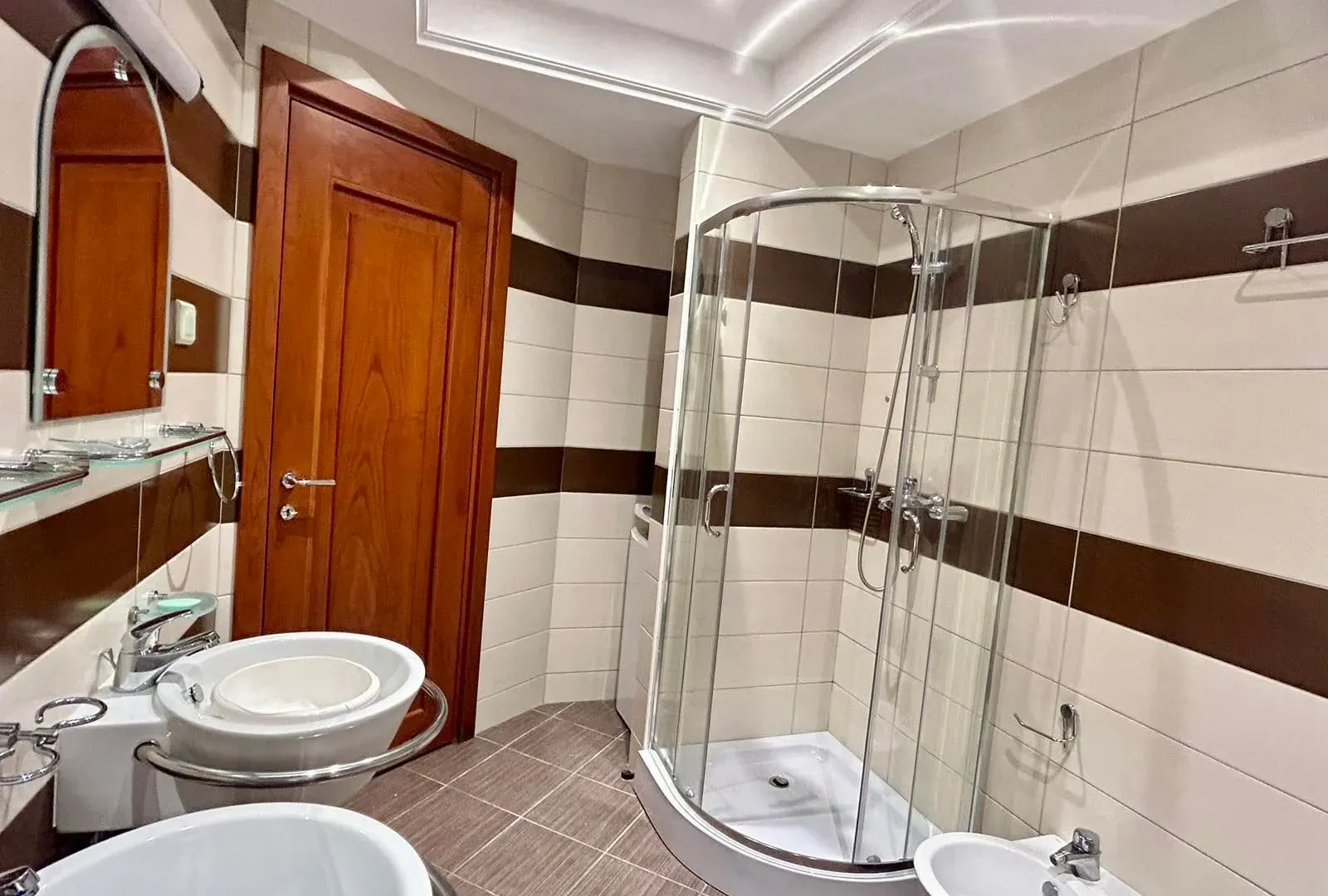 Rent, two bedroom apartment, 100m², Centar, Podgorica
