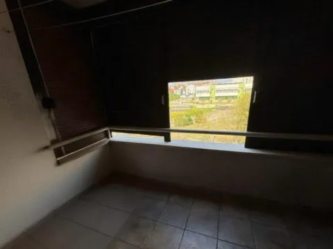 Prodaja, dvosoban stan, 76m², Stari Aerodrom, Podgorica - image 11