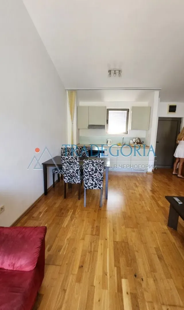 Prodaja, jednosoban stan, 46m², Pržno, Budva