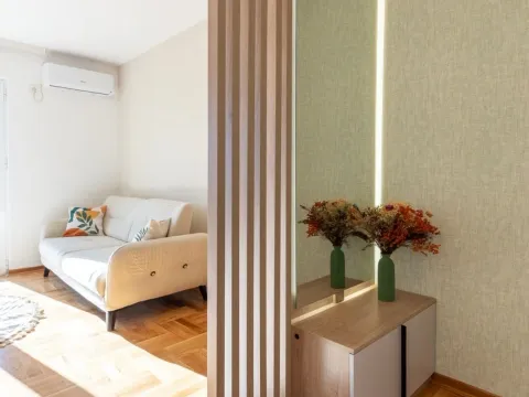 Rent, two bedroom apartment, 64m², Bečići, Budva - image 4