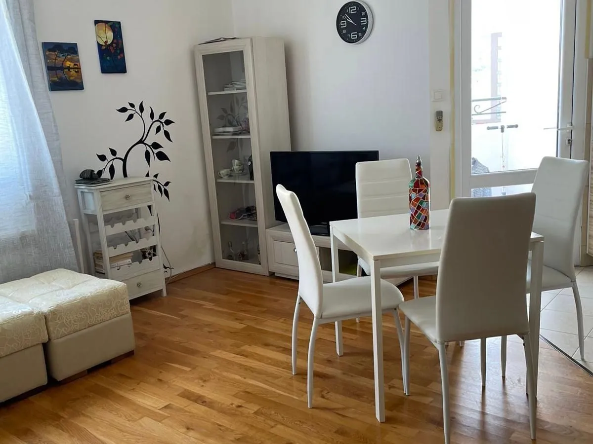 Sale, one bedroom apartment, 47m², Centar, Bar