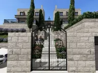 Sale, house, 424m², Bečići, Budva - image 11