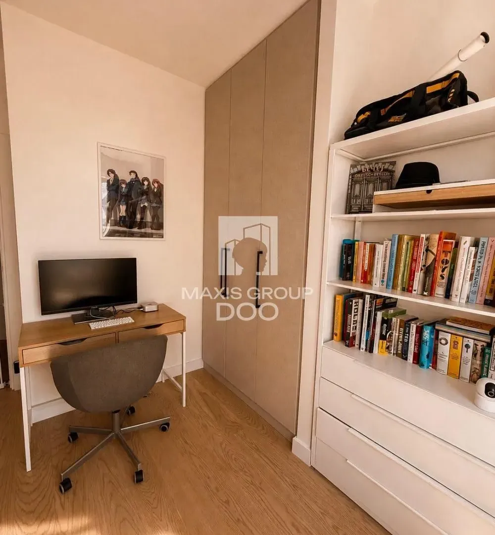 Sale, three bedroom apartment, 70m², Savski Venac, Beograd