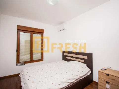 Izdavanje, dvosoban stan, 73m², Master Kvart, Podgorica - image 14