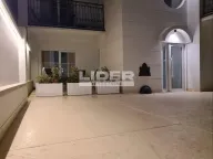 Izdavanje, trosoban stan, 85m², Senjak, Beograd - image 16