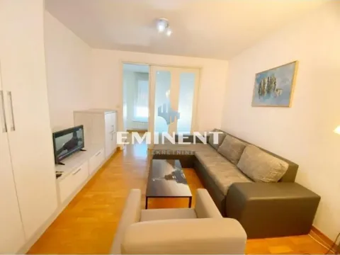 Rent, two bedroom apartment, 45m², Novi Beograd Blok 67, Novi Beograd Sve Podlokacije - image 1