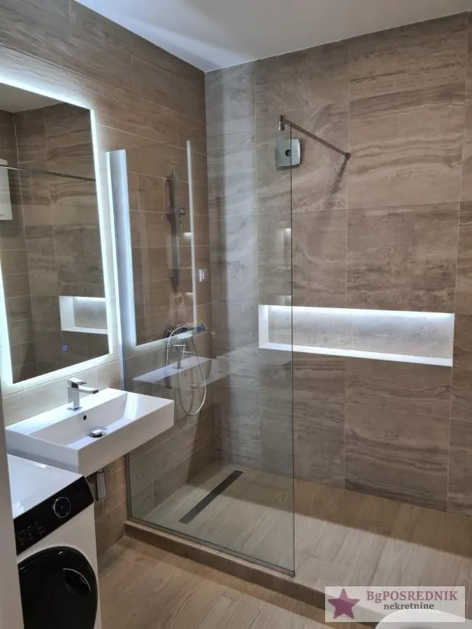 Sale, four bedroom apartment, 145m², Savski Venac, Beograd