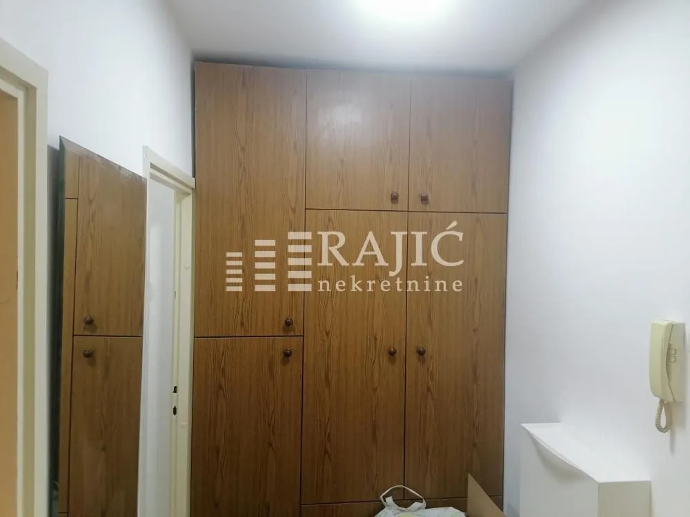 Rent, one bedroom apartment, 40m², Palilula Sve Podlokacije, Beograd