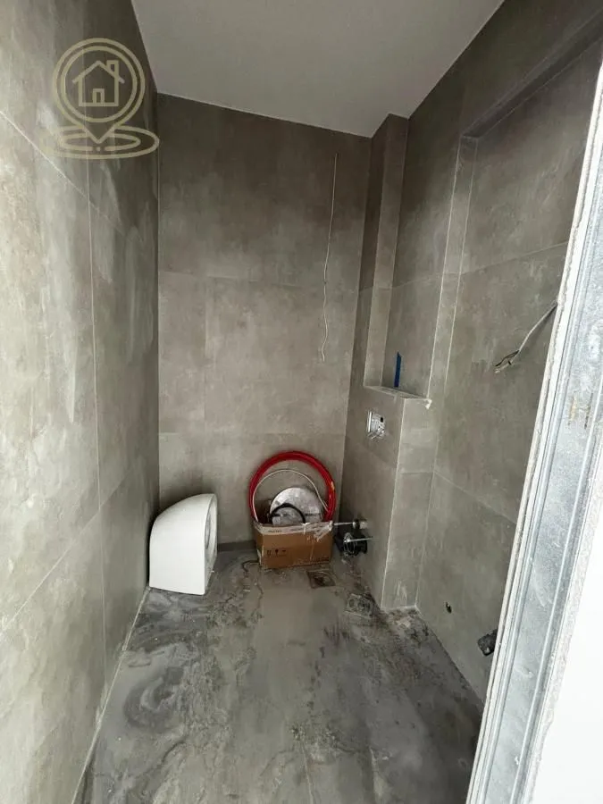 Rent, office space, 550m², Medijana, Niš