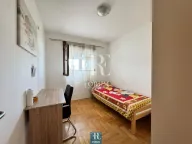 Izdavanje, dvosoban stan, 70m², Stari Aerodrom, Podgorica - image 9