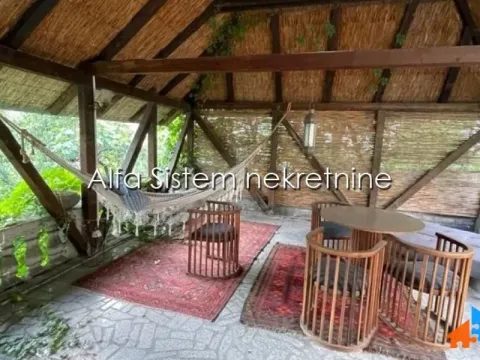 Rent, apartment, 250m², Neimar, Vračar Sve Podlokacije - image 21