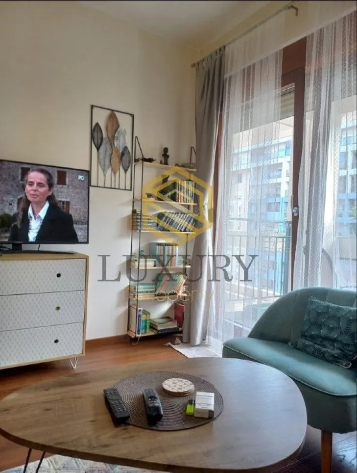 Izdavanje, garsonjera, 30m², Master Kvart, Podgorica