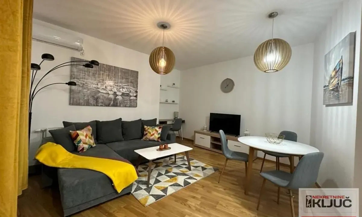 Rent, two bedroom apartment, 48m², Bulevar Evrope, Novi Sad Sve Podlokacije