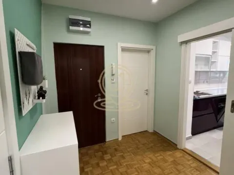 Izdavanje, dvosoban stan, 65m², Liman 3, Novi Sad Sve Podlokacije - image 3