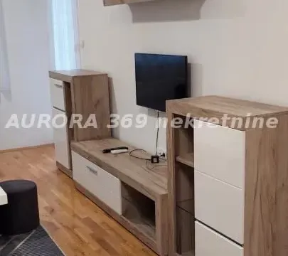 Izdavanje, jednosoban stan, 40m², Salajka, Novi Sad Sve Podlokacije - image 3