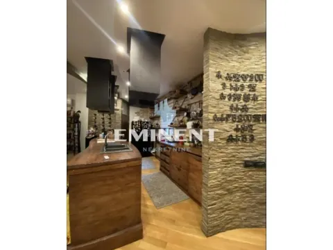 Izdavanje, trosoban stan, 165m², Vračar Hram, Vračar Sve Podlokacije - image 4