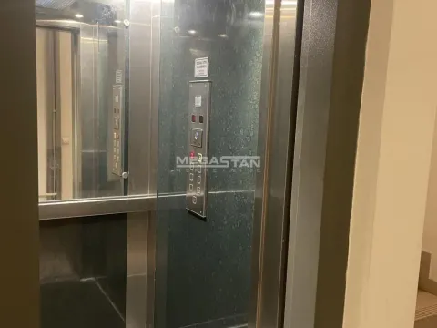 Izdavanje, dvosoban stan, 56m², Vračar Centar, Vračar Sve Podlokacije - image 15