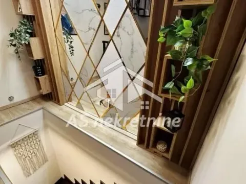 Izdavanje, stan, 45m², Senjak, Beograd - image 13