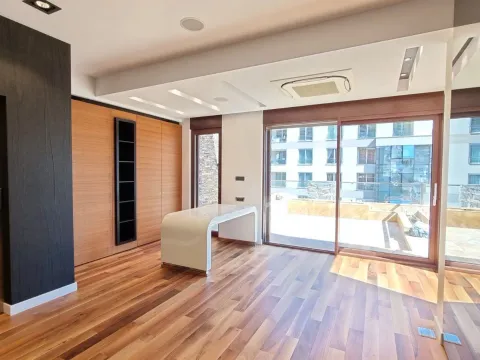 Sale, two bedroom apartment, 108m², Budva, Crna Gora - image 1