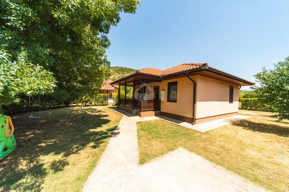 Izdavanje, kuća, 80m², Podgorica, Crna Gora