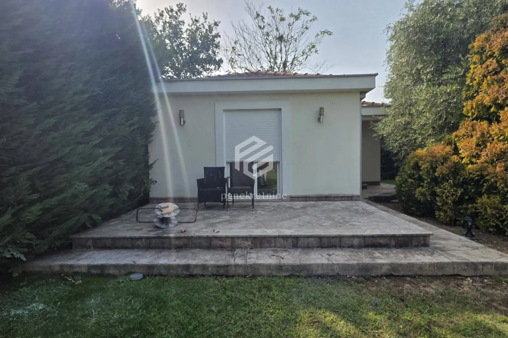 Rent, house, 250m², Donji Kokoti, Podgorica