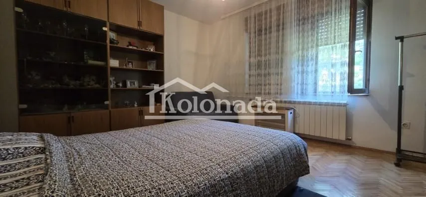 Sale, house, 310m², Sopot, Beograd