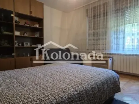 Sale, house, 310m², Sopot, Beograd - image 11