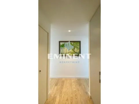 Izdavanje, trosoban stan, 90m², Savski Venac, Beograd - image 6