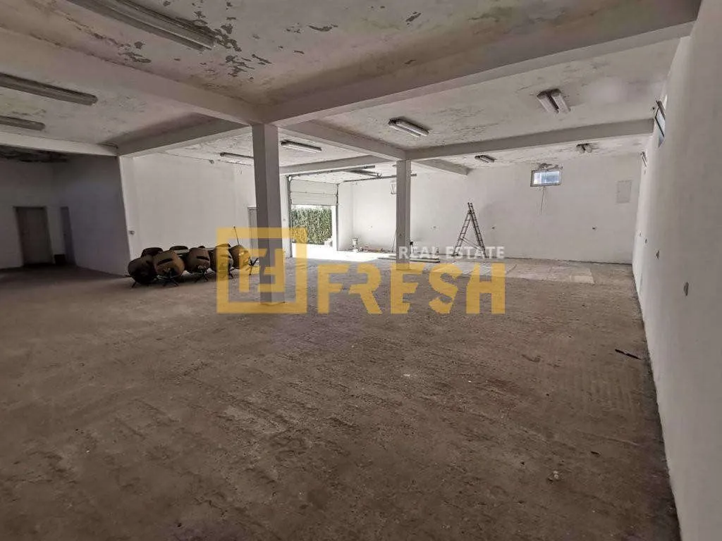 Sale, office space, 410m², Zeta, Podgorica
