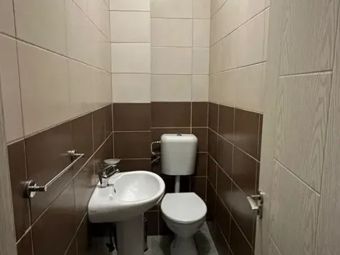 Rent, two bedroom apartment, 70m², City Kvart, Podgorica - image 3