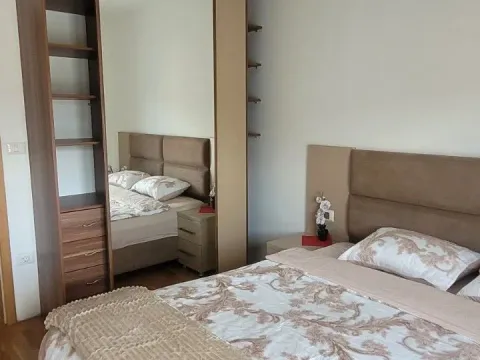 Prodaja, jednosoban stan, 42m², City Kvart, Podgorica - image 6