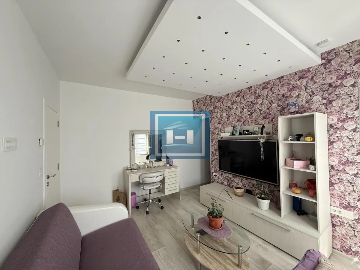 Prodaja, kuća, 240m², Centar, Jagodina