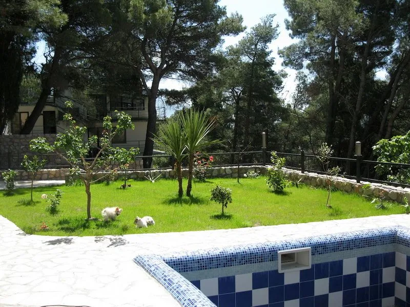 Sale, house, 420m², Šušanj, Bar