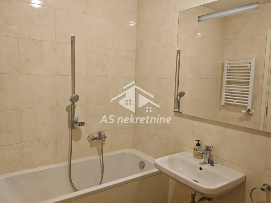 Izdavanje, dvosoban stan, 63m², Tašmajdan, Palilula Sve Podlokacije